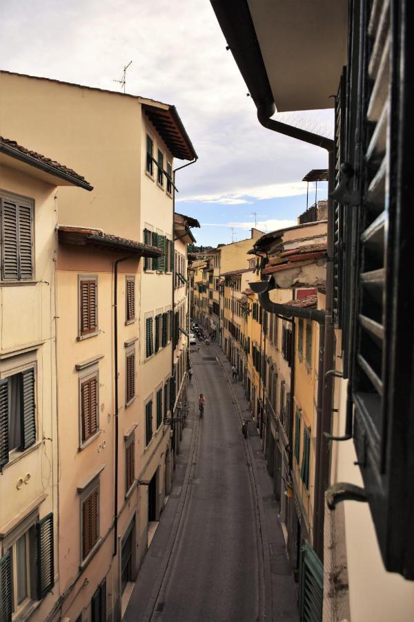 Apartment Dalla Mirella Firenze Bagian luar foto
